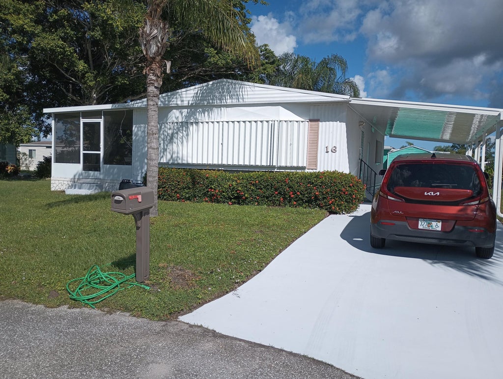 16 Guadalupe, Port Saint Lucie
