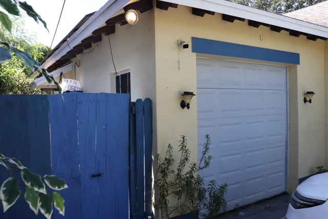 3 of 17 - 1004 14th Street, West Palm Beach, FL