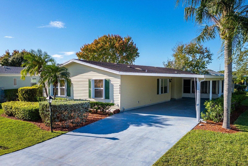 8101 Long Dr, Port Saint Lucie