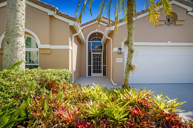 2 of 57 - 3360 Se Fairway Oaks Trail Se, Stuart, FL