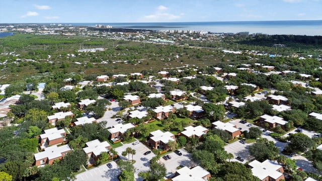 2 of 11 - 2813 28th Court, Jupiter, FL