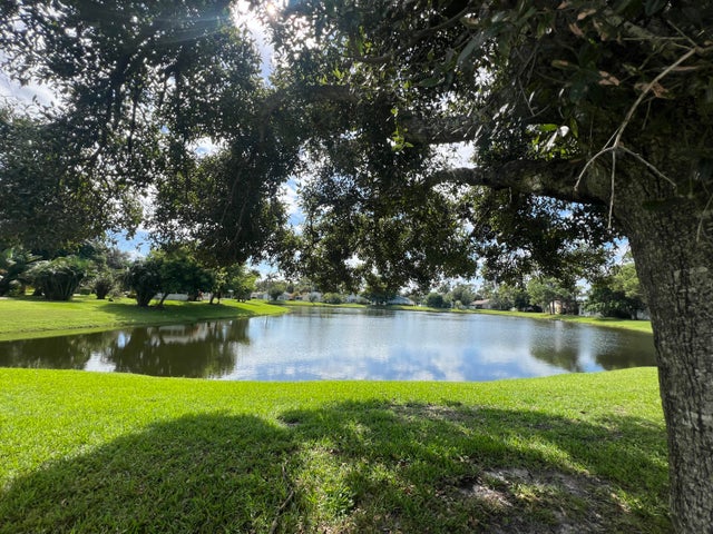 1206 Pine Sage Circle, West Palm Beach