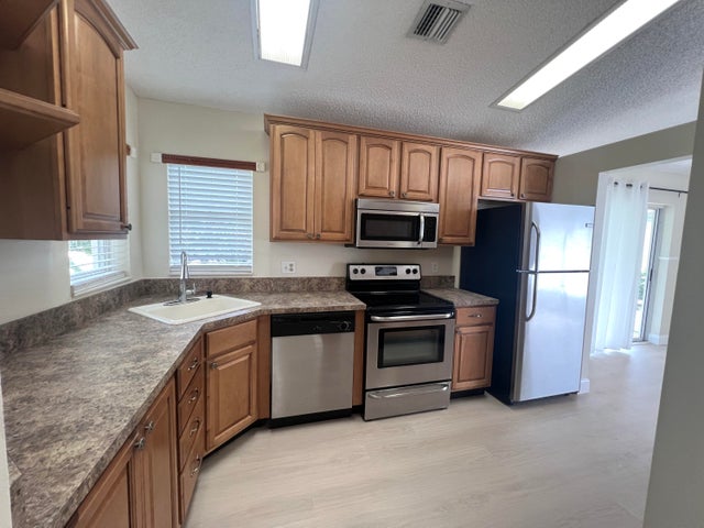 3 of 25 - 1206 Pine Sage Circle, West Palm Beach, FL