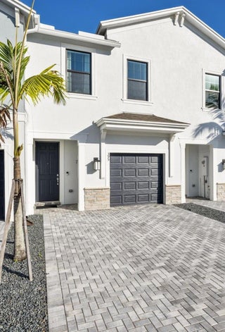 Photo of Listing #RX-11137120