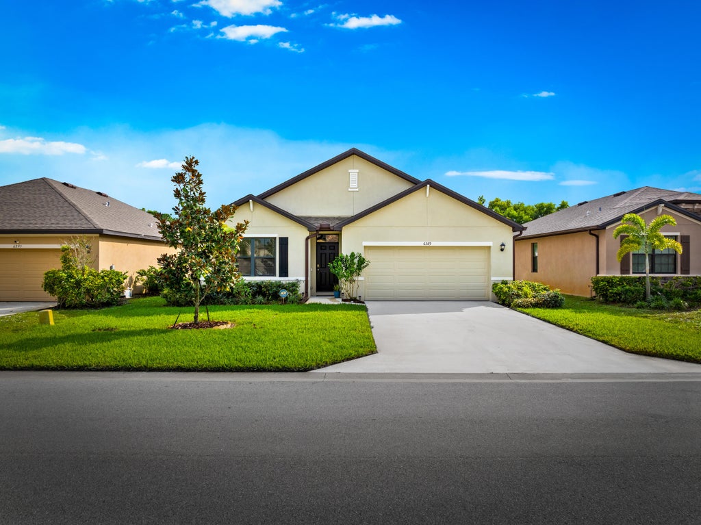 6289 Nw Regent St, Port Saint Lucie