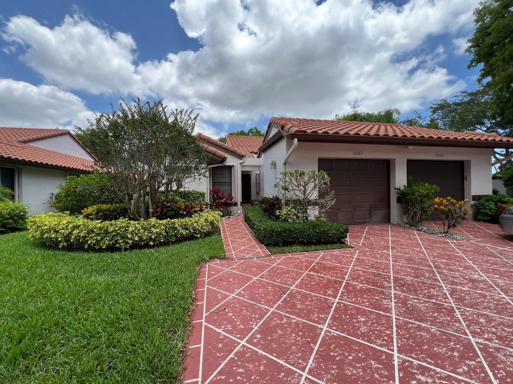 6067 Kings Gate Cir, Delray Beach