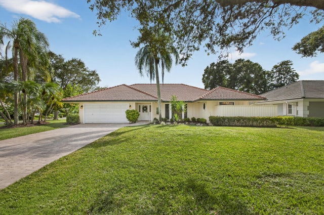2 of 56 - 13 Saint Giles Road, Palm Beach Gardens, FL