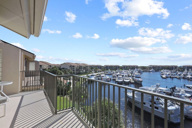 4 of 22 - 1601 Marina Isle Way #505, Jupiter, FL