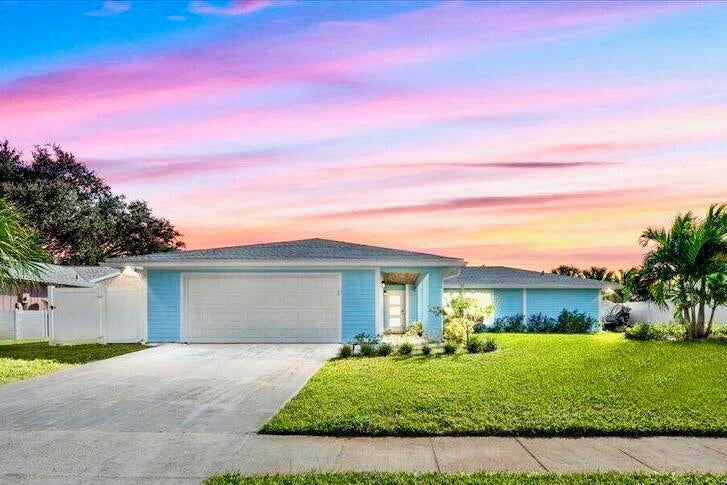 110 Madrid St, Royal Palm Beach