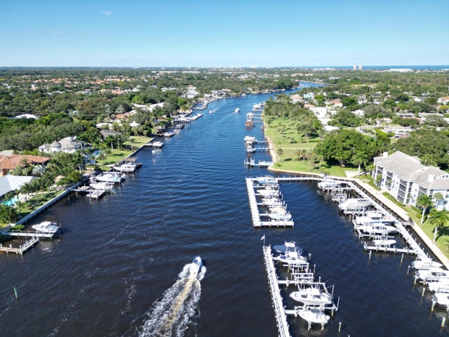 5 of 40 - 621 Bay Colony Drive S, Juno Beach, FL