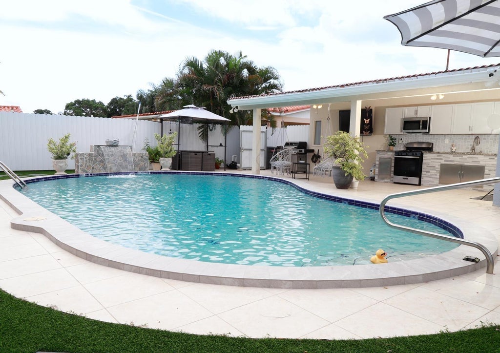 352 Greenbrier Dr, Lake Worth Beach