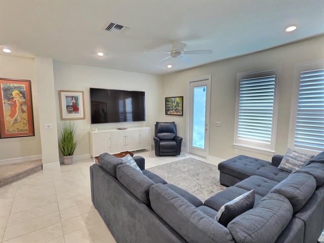 4 of 31 - 4829 Chantilly Road, Lake Worth, FL