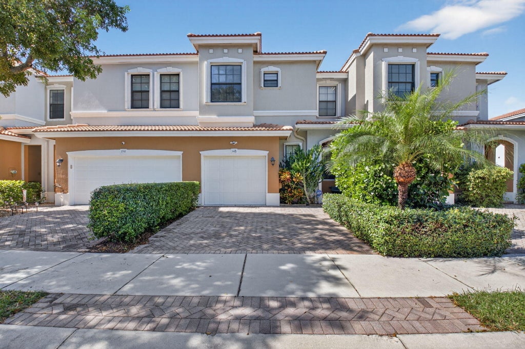 148 W Astor Cir, Delray Beach