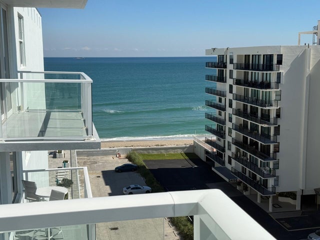 5 of 37 - 3450 S Ocean Boulevard #819, Palm Beach, FL