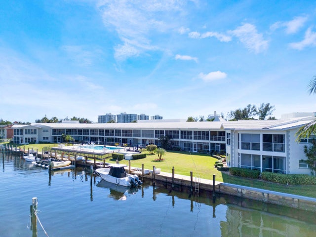 2 of 34 - 701 Ne Harbour Terrace #2140, Boca Raton, FL