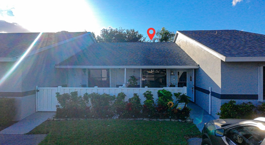 2641 Gately Dr W #1906, West Palm Beach