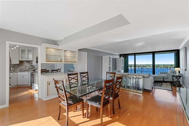 2 of 38 - 136 Lakeshore Drive #ph10, North Palm Beach, FL