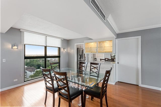 3 of 38 - 136 Lakeshore Drive #ph10, North Palm Beach, FL