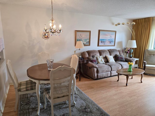 2 of 34 - 2668 N Garden Drive N #202, Lake Worth, FL