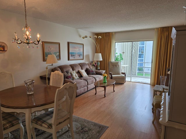 3 of 34 - 2668 N Garden Drive N #202, Lake Worth, FL