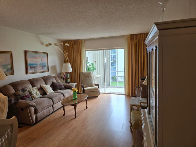 5 of 34 - 2668 N Garden Drive N #202, Lake Worth, FL