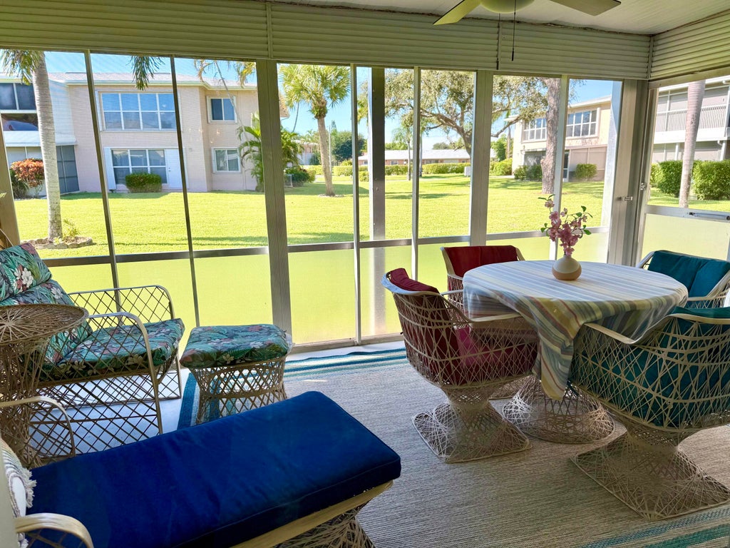 1360 Nw 19th Ter #102, Delray Beach