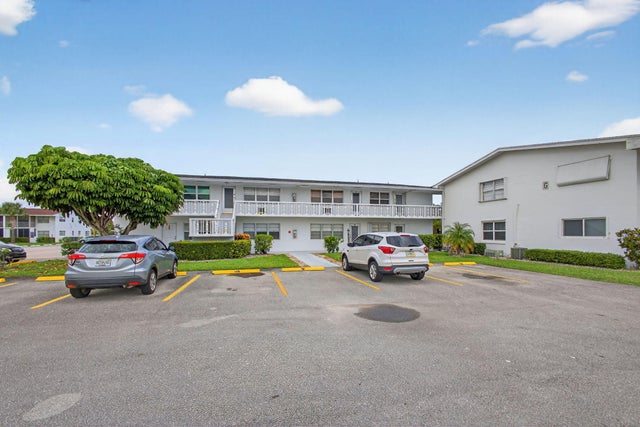 4 of 29 - 150 Coventry G, West Palm Beach, FL