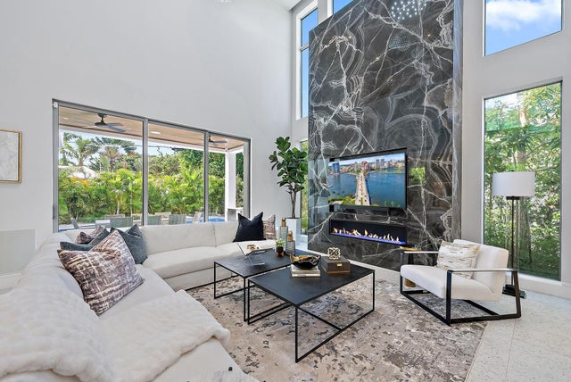 3 of 32 - 260 31st Street, West Palm Beach, FL