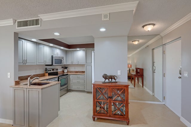 4 of 64 - 2800 N Ocean Drive #a-4a, Singer Island, FL