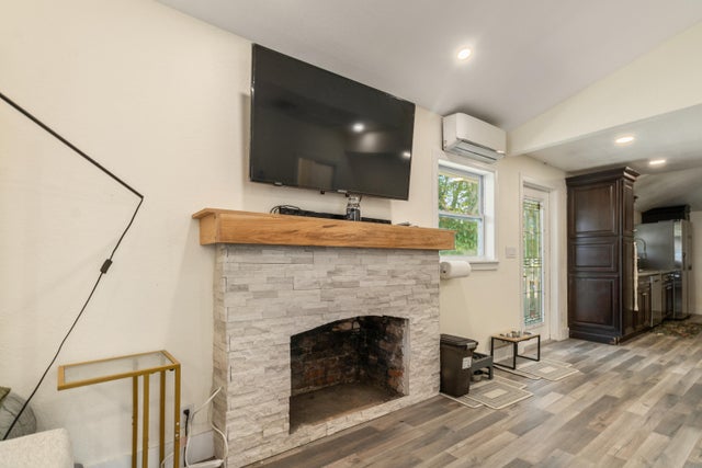 5 of 15 - 710 S Pine Street, Lake Worth Beach, FL