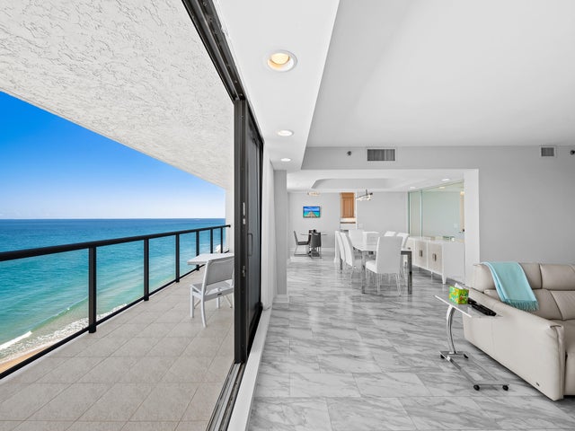 2727 S Ocean Boulevard S #1205, Highland Beach