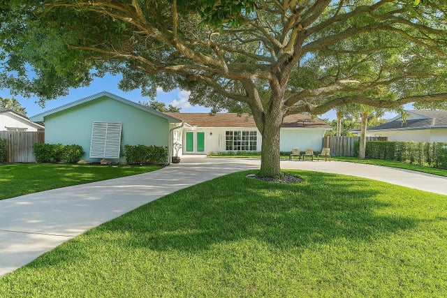 4193 Hyacinth Circle N, Palm Beach Gardens