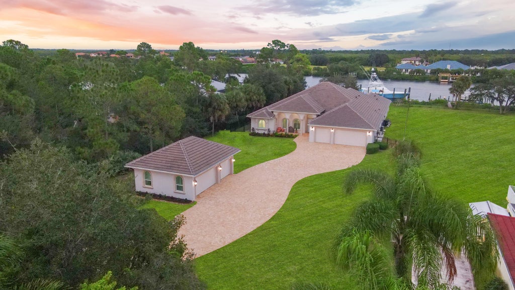 2821 Se North Lookout Blvd, Port Saint Lucie