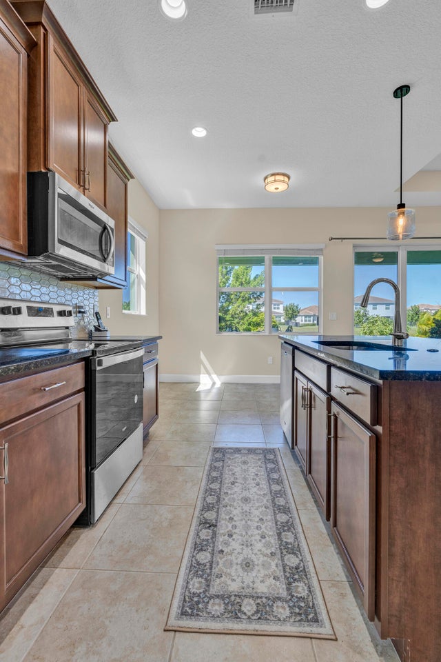 5 of 62 - 4639 Pumello Drive, Westlake, FL