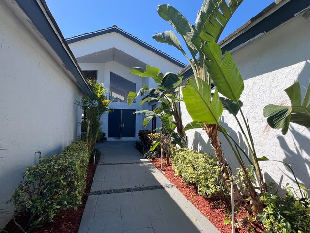 2 of 26 - 11528 Victoria Drive, Boynton Beach, FL