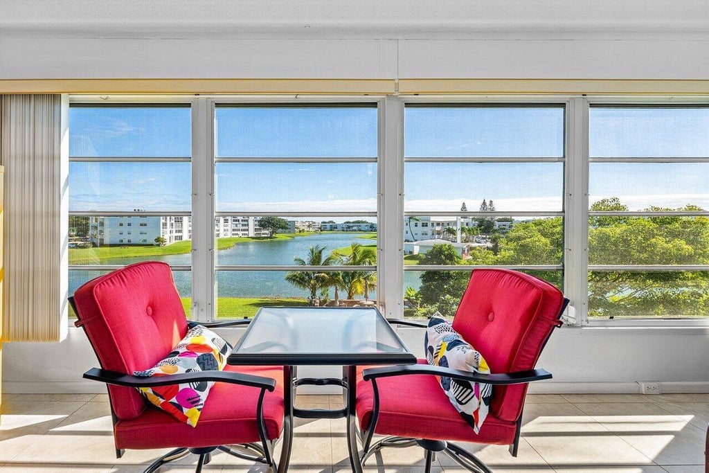 373 Wellington #j, West Palm Beach