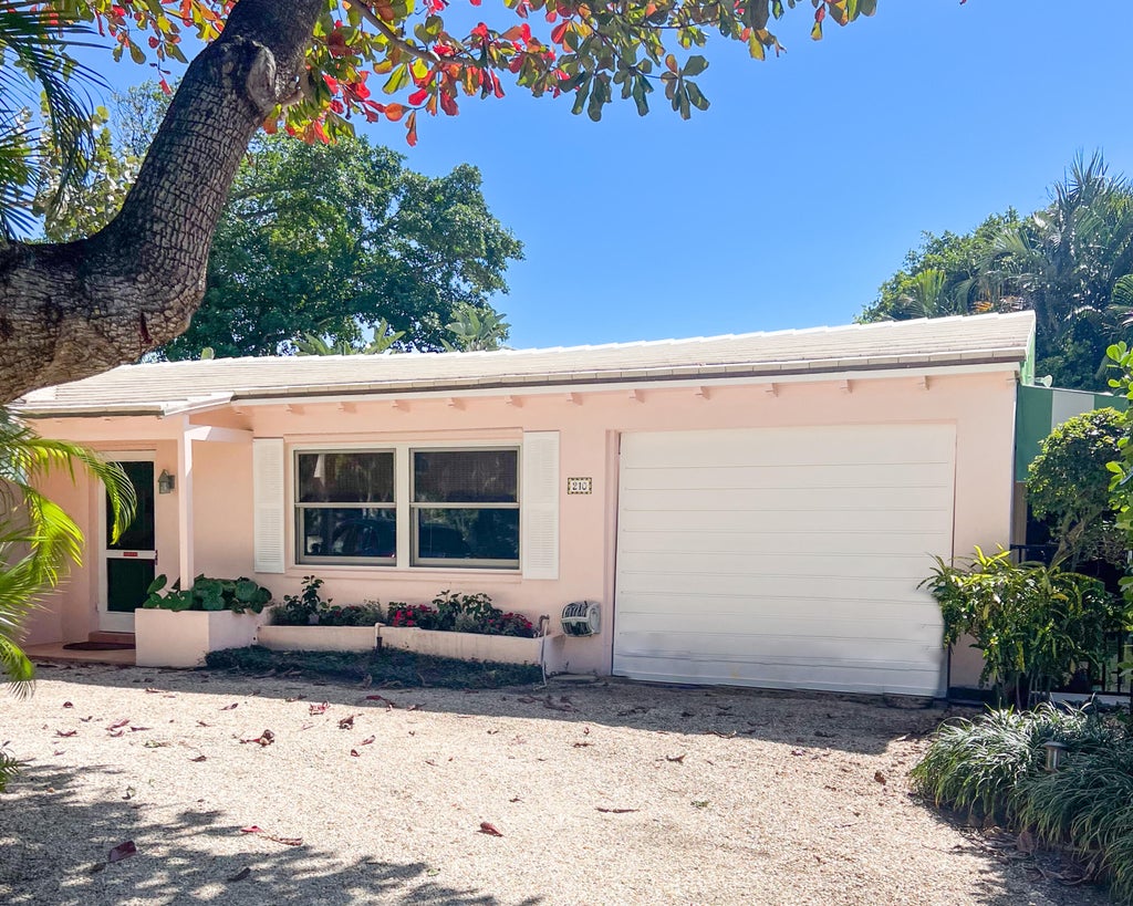 210 Debra Lane, Palm Beach