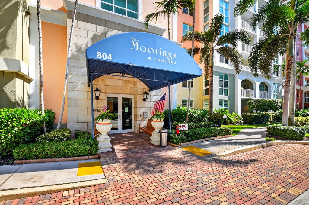 804 E Windward Way #120, Lantana