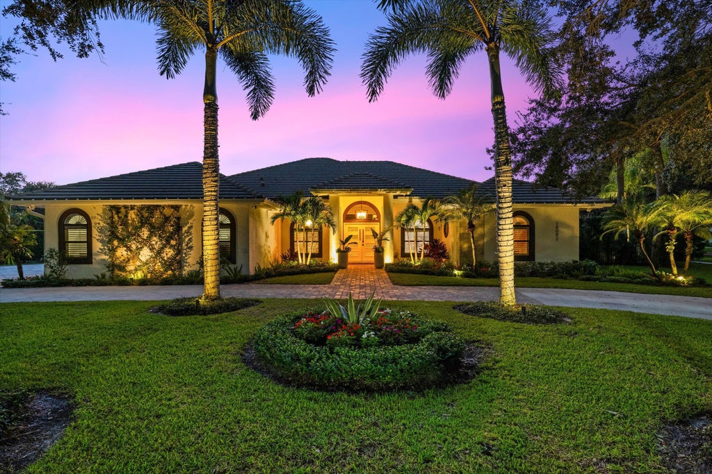 18092 Se Laurel Leaf Lane, Jupiter
