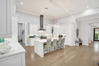 Photo of Listing #RX-11137948