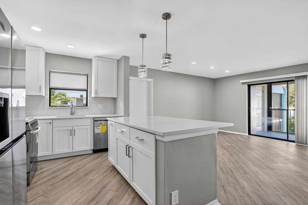 517 Dotterel Rd #29c, Delray Beach