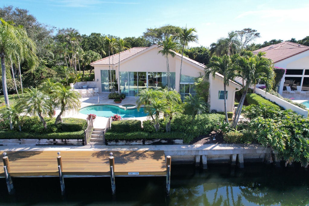 2499 Marseilles Dr, Palm Beach Gardens