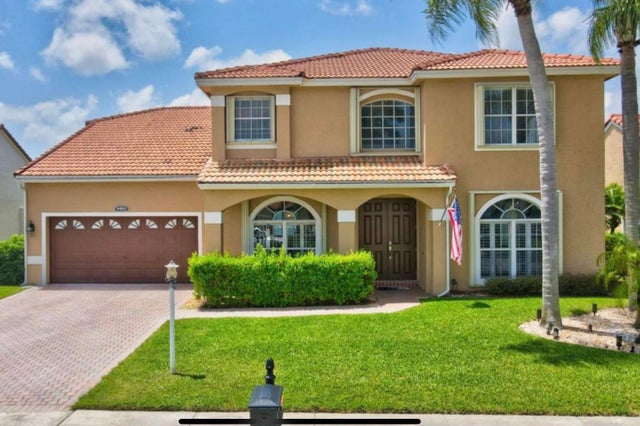 9460 Lake Serena Dr, Boca Raton