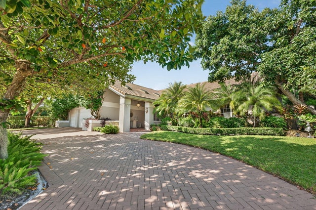 7205 Mandarin Dr, Boca Raton