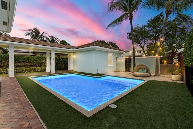 Photo of Listing #RX-11138247