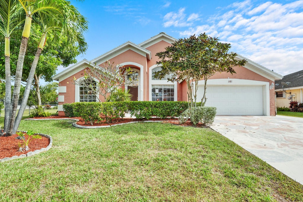 101 Van Gogh Way, Royal Palm Beach