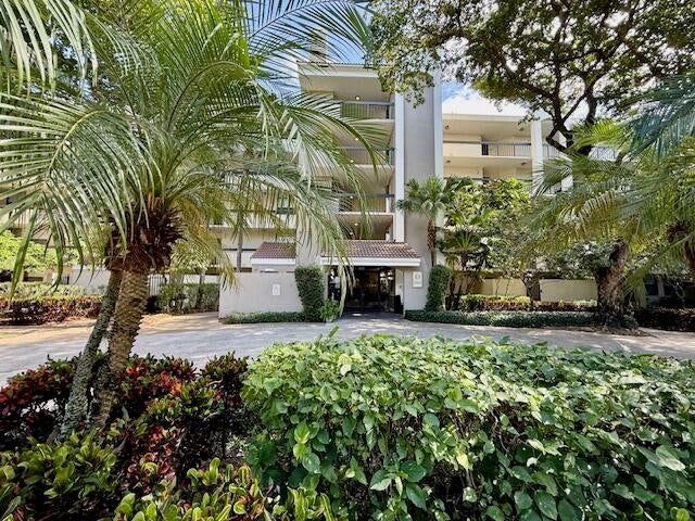 2025 Lavers Cir #d411, Delray Beach