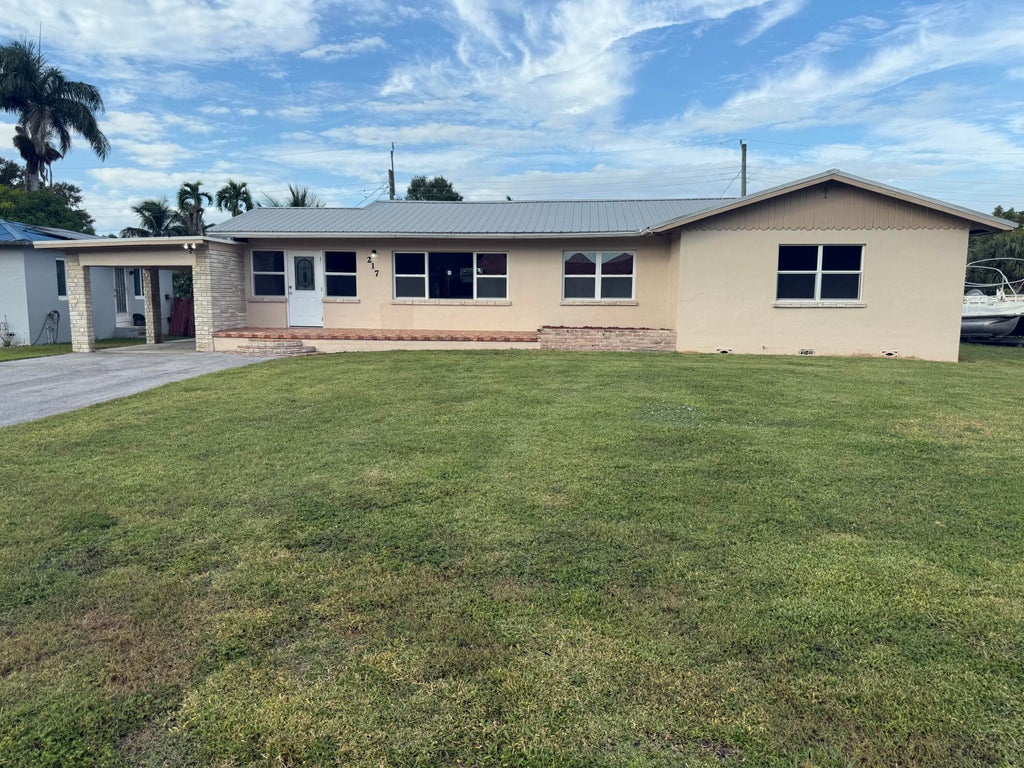 217 Nw Ave E E, Belle Glade
