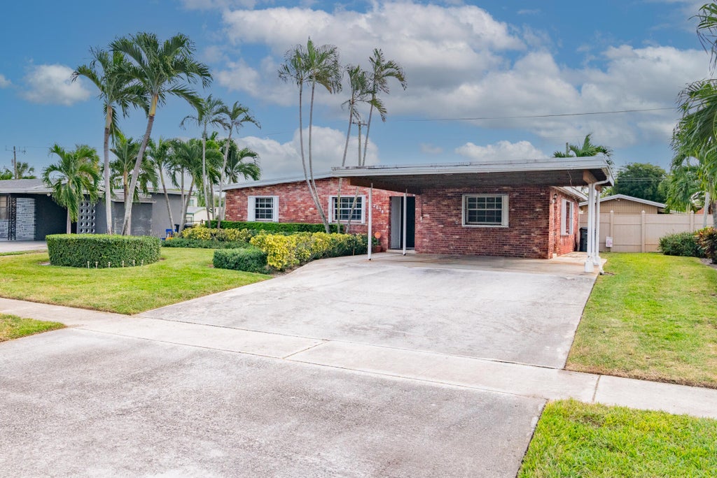 2678 Palm Rd, West Palm Beach
