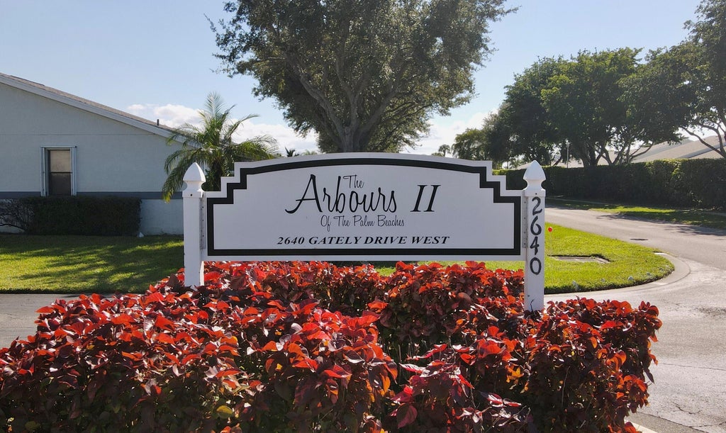 2640 Gately Dr W #203, West Palm Beach